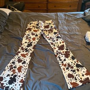 Cow print jeans never worn tags still in them